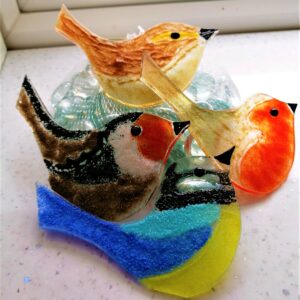 Sat 6th Aug 9-12noon Three Hanging Birds (Glass Fusing in the Studio)