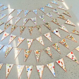 Sat 15th Oct 1-3:30pm Stained Glass Garden Bunting @The Hive